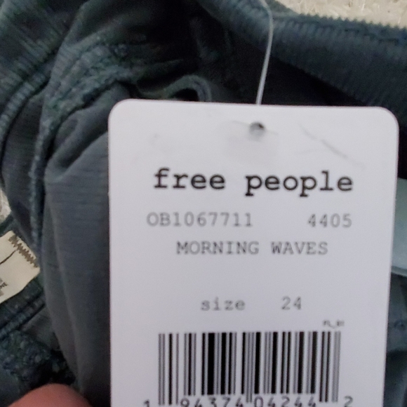 Free people Moring Waves Jens size 24 - Picture 4 of 8